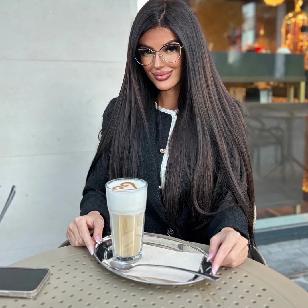 𝙽𝙸𝙲𝙾𝙻𝙴 🤍😇🪽 nicoleta_pusztai