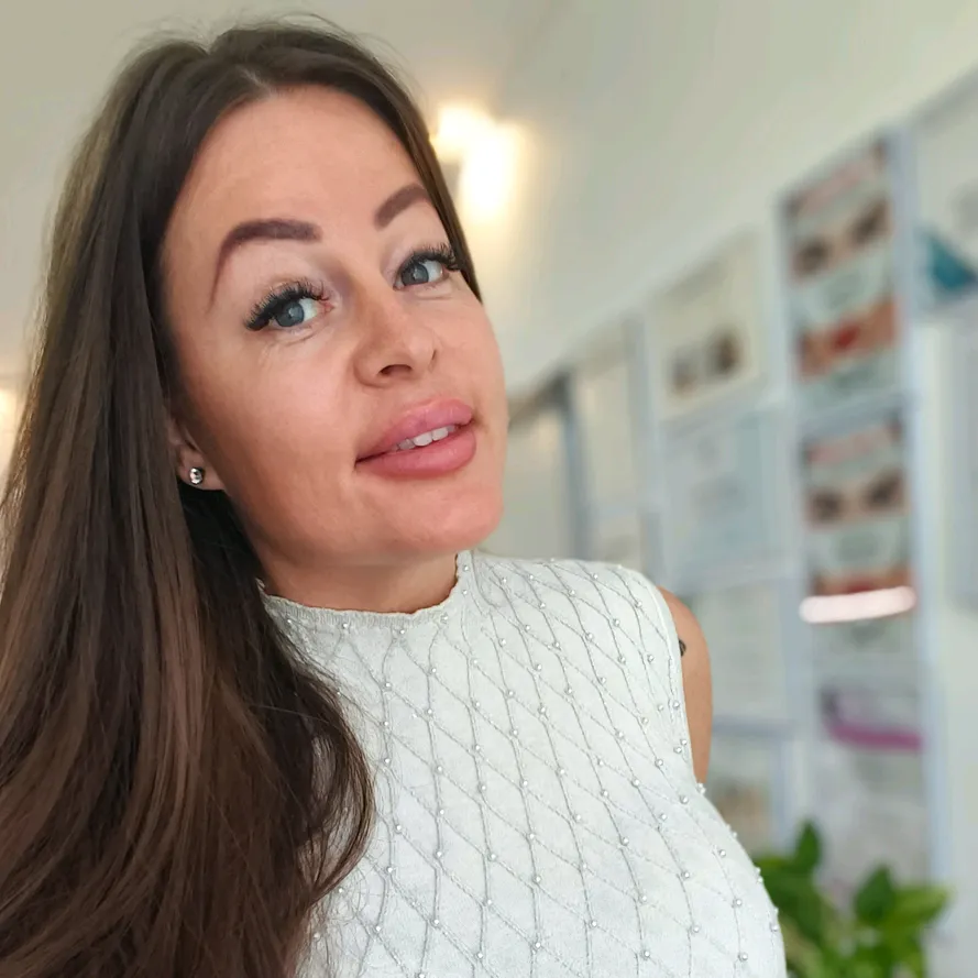 𝐎𝐫𝐬𝐢 solya0224