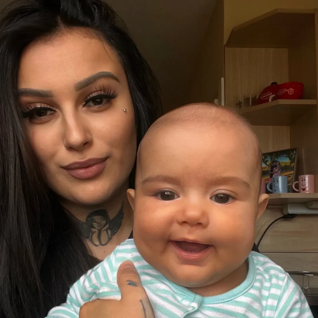 🌸 𝓝𝓲𝓴𝓸𝓵𝓮𝓽𝓽🌸 thtaellaoskzin