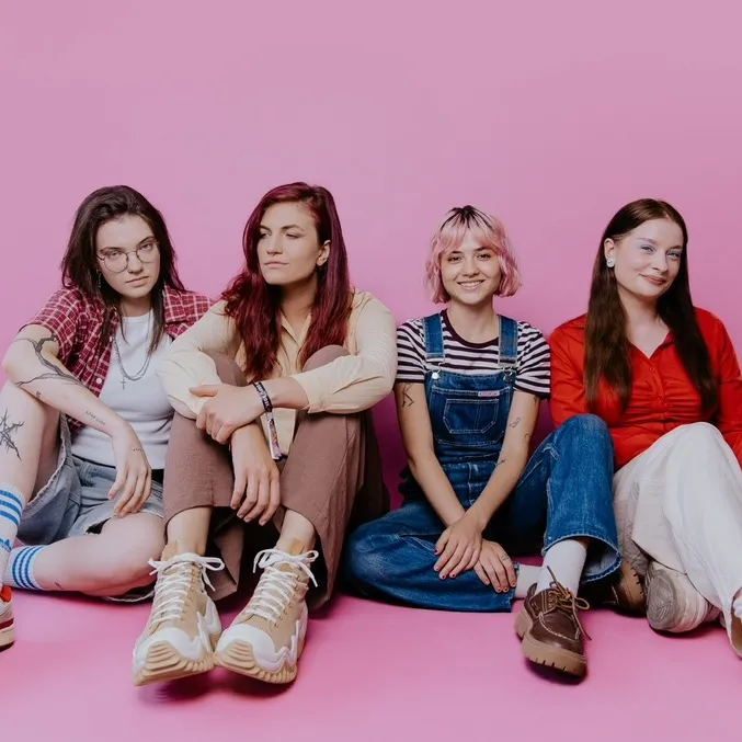 girlhoodzenekar girlhoodzenekar