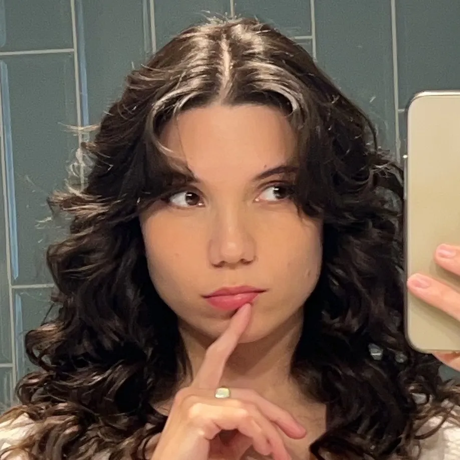 Andika Gabriella 🧚🏻 andikagabriella