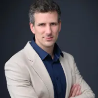 Dr. Túry Dániel Miklós ügyvéd ugyved_budapest