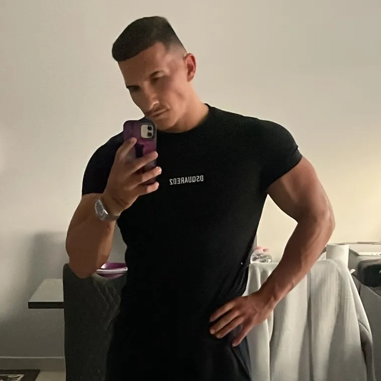 JOΔKIM† tothjoakim