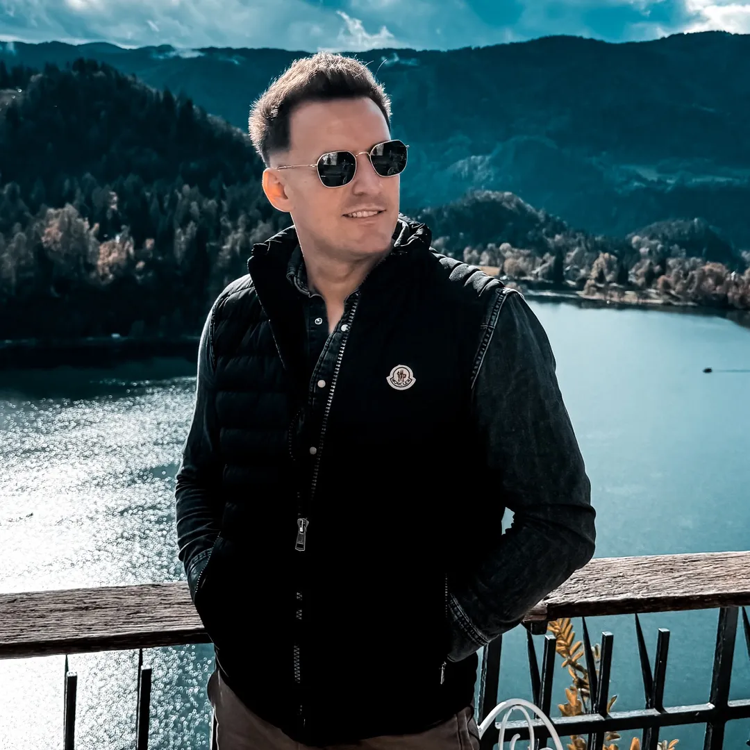 Loving Arms / Kabai Andris lovingarmsmusic